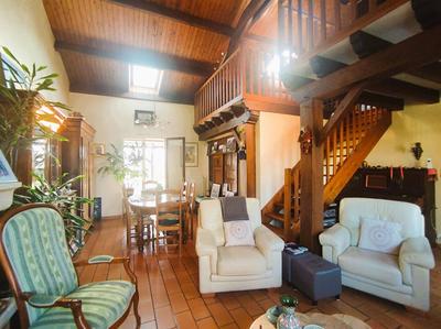 Maison - 167 m² - 7 pièces