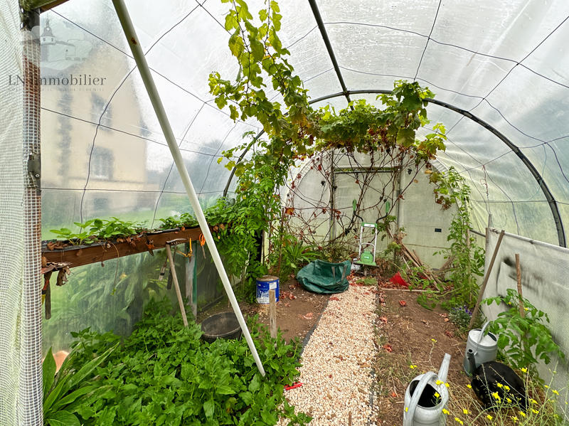 Maison - 167 m² - 8 pièces