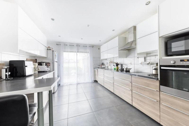 Maison - 138 m² - 7 pièces