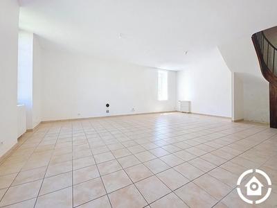 Maison - 167 m² - 6 pièces