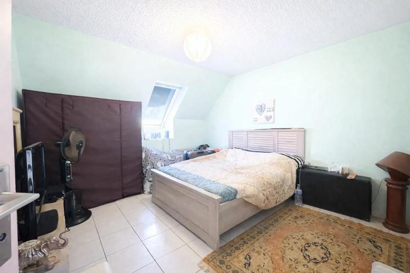 Maison - 88 m² - 5 pièces