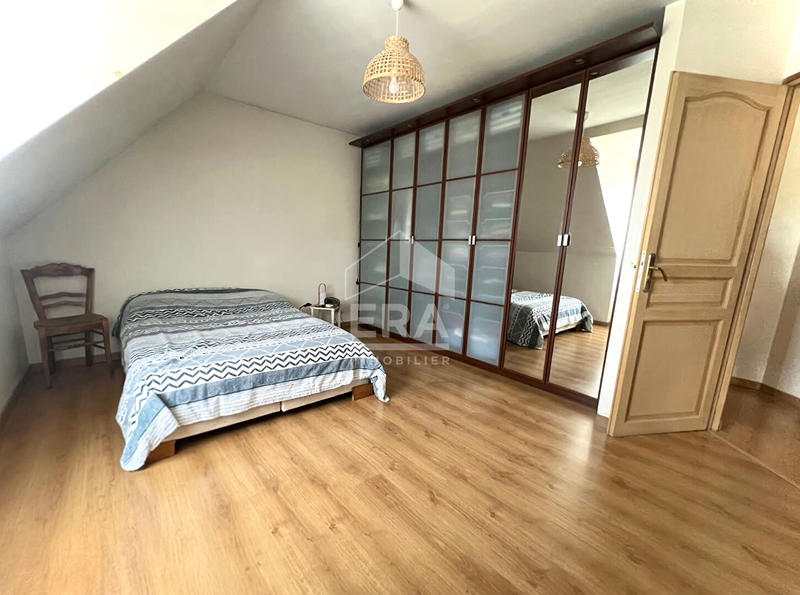 Maison - 144 m² - 6 pièces