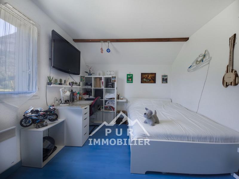 Maison - 165 m² - 6 pièces