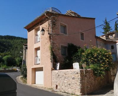 Maison de village - 110 m² - 6 pièces