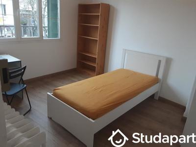 Chambre - 55 m² - 1 pièce