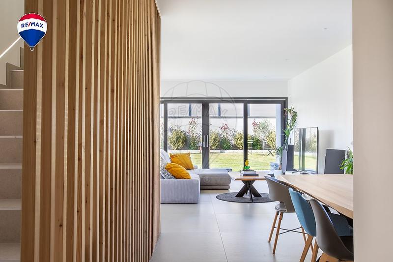 Villa - 185 m² - 6 pièces