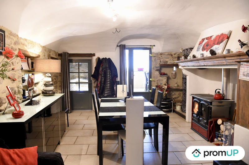 Maison - 150 m² - 4 pièces