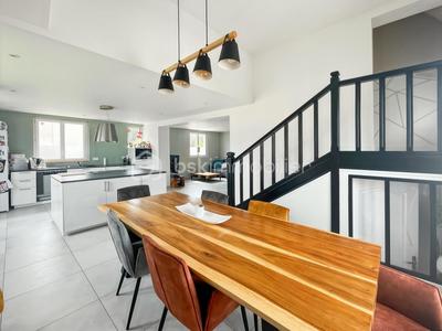 Maison - 116 m² - 5 pièces