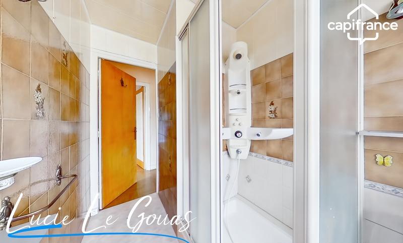 Maison - 190 m² - 8 pièces