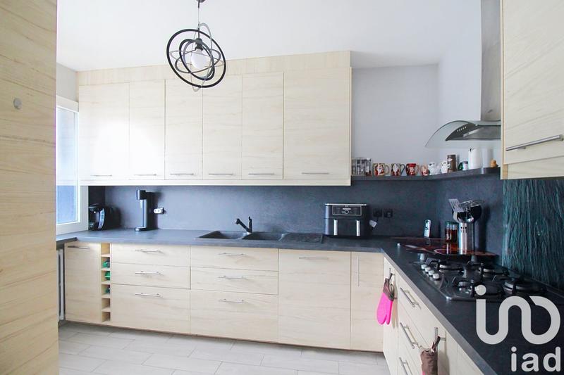 Maison - 82 m² - 4 pièces