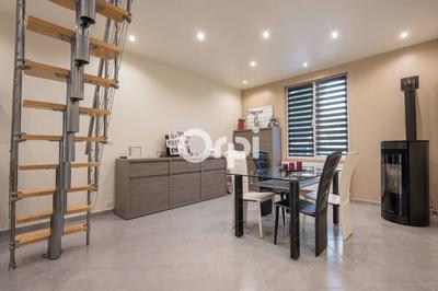Maison - 139 m² - 5 pièces