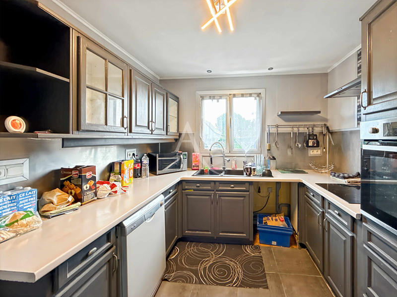 Maison - 85 m² - 4 pièces