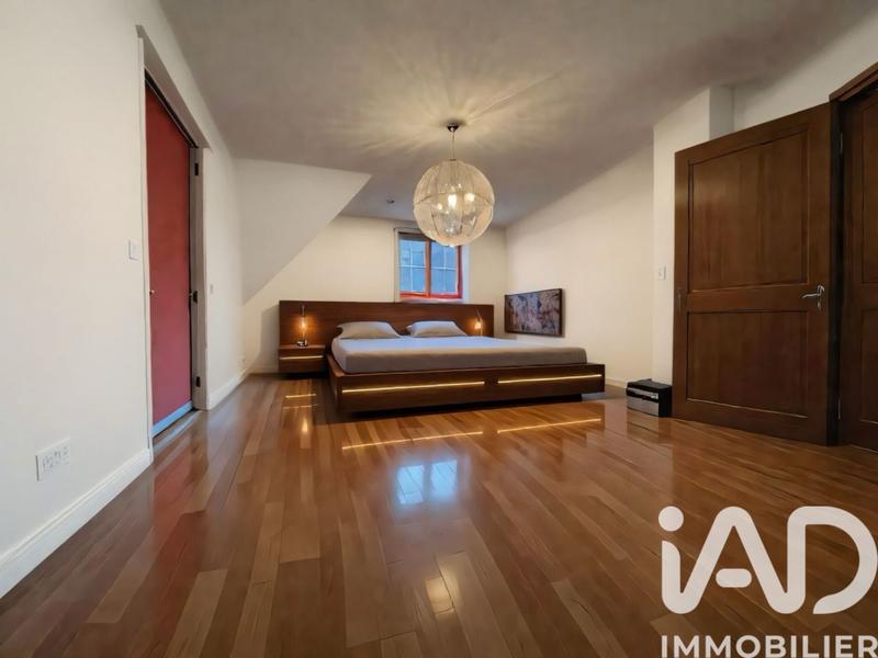 Maison - 154 m² - 5 pièces