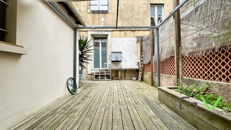 Appartement - 60 m² - 2 pièces