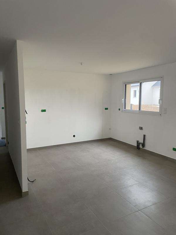 Maison - 87 m² - 5 pièces