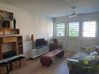 Appartement - 94 m² - 4 pièces