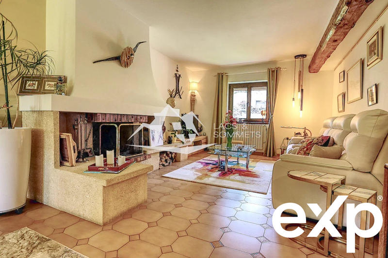 Ferme - 210 m² - 8 pièces