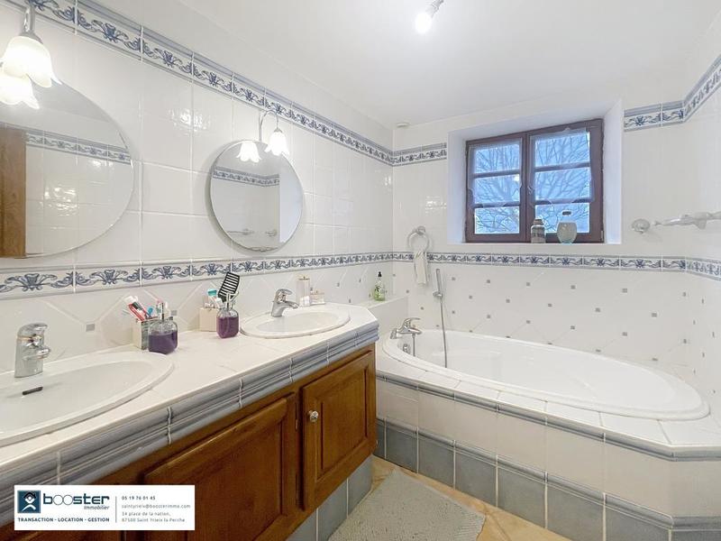 Maison ancienne - 210 m² - 6 pièces