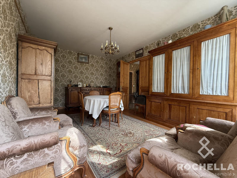 Maison ancienne - 310 m² - 10 pièces