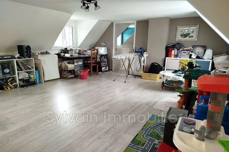 Maison - 171 m² - 6 pièces