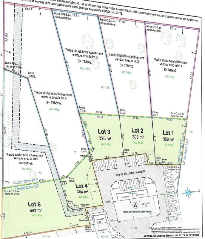 Terrain constructible - 1 079 m²