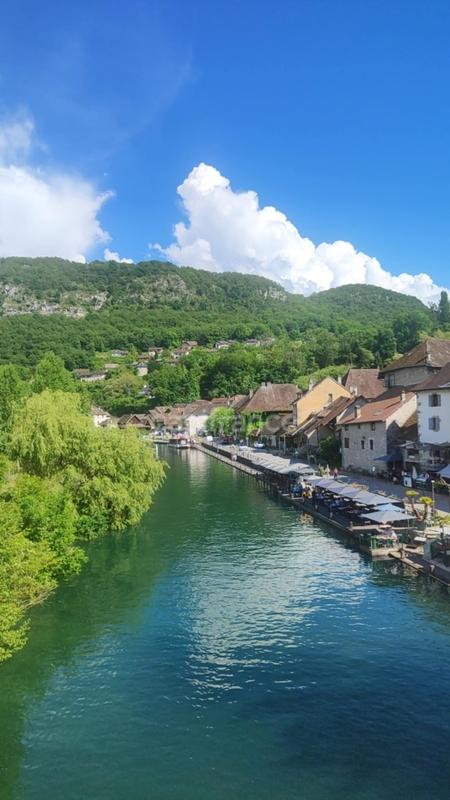 Maison - 290 m² - 11 pièces