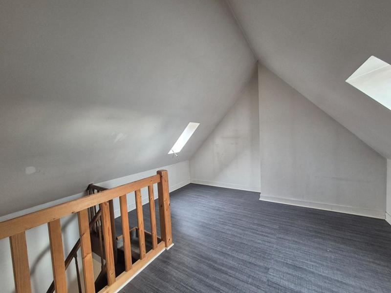 Immeuble - 250 m² - 10 pièces