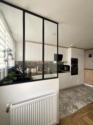 Maison de ville - 75 m² - 4 pièces