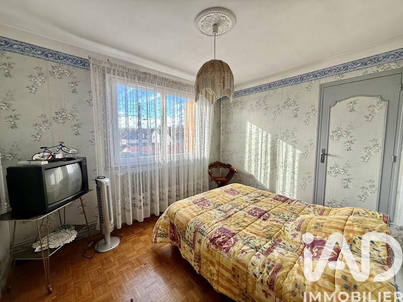 Maison - 98 m² - 5 pièces