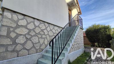 Maison - 80 m² - 3 pièces