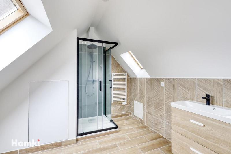 Appartement - 75 m² - 2 pièces