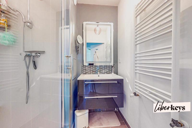 Appartement - 90 m² - 4 pièces