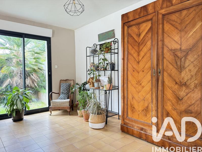 Maison - 195 m² - 6 pièces