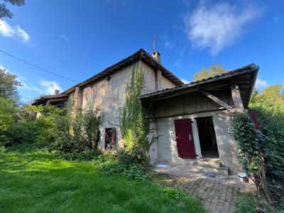 Maison - 210 m² - 9 pièces