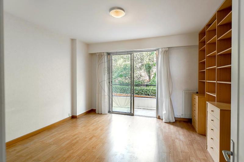 Appartement - 110 m² - 4 pièces