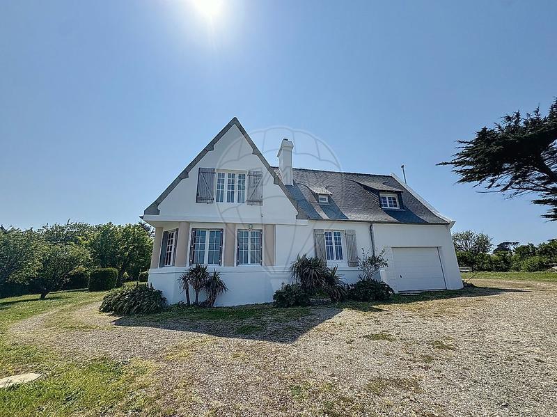 Propriété - 174 m² - 9 pièces