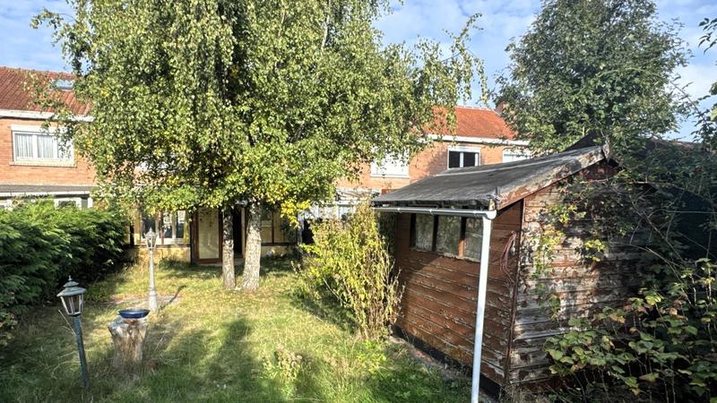 Maison - 99 m² - 5 pièces