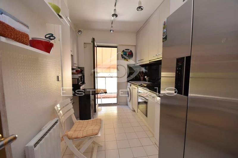 Appartement - 80 m² - 3 pièces