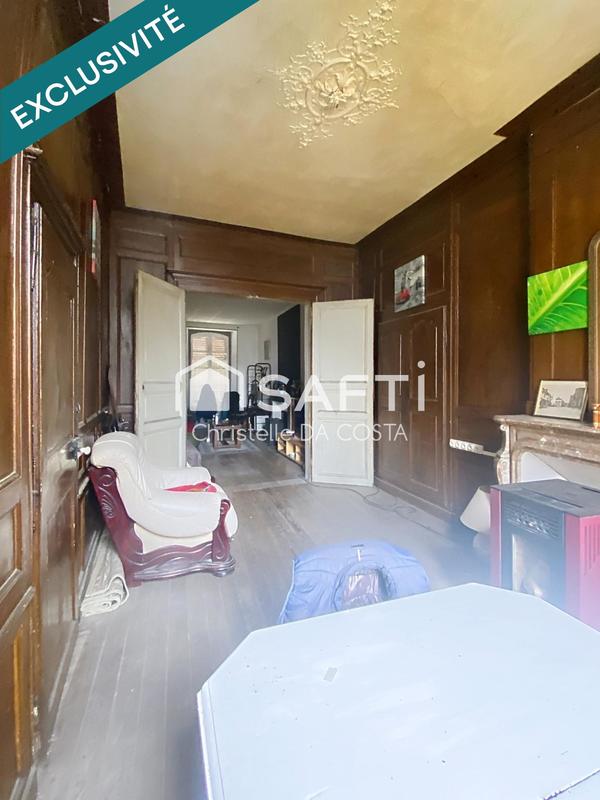 Maison - 200 m² - 7 pièces