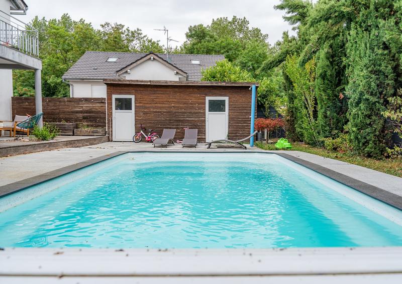 Maison - 107 m² - 5 pièces