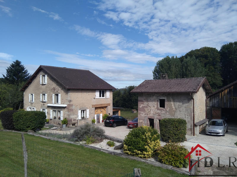 Propriété - 198 m² - 8 pièces