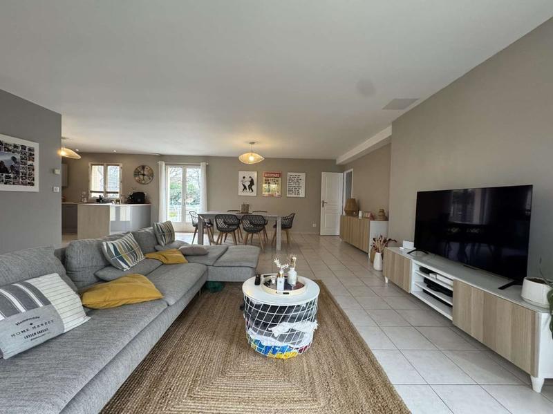 Maison - 130 m² - 5 pièces