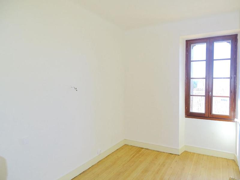 Maison en pierre - 137 m² - 5 pièces