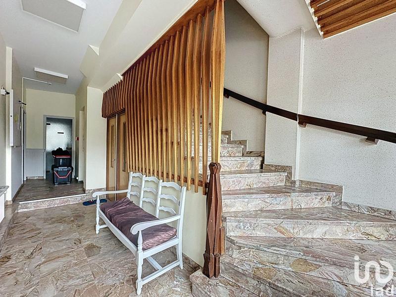 Local commercial - 920 m²