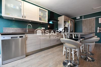 Appartement - 92 m² - 5 pièces
