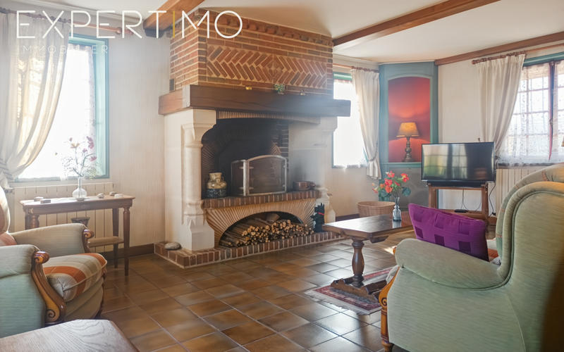 Maison - 200 m² - 6 pièces