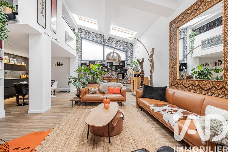 Loft - 160 m² - 5 pièces