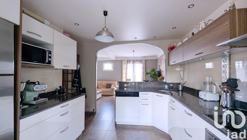 Maison - 100 m² - 6 pièces