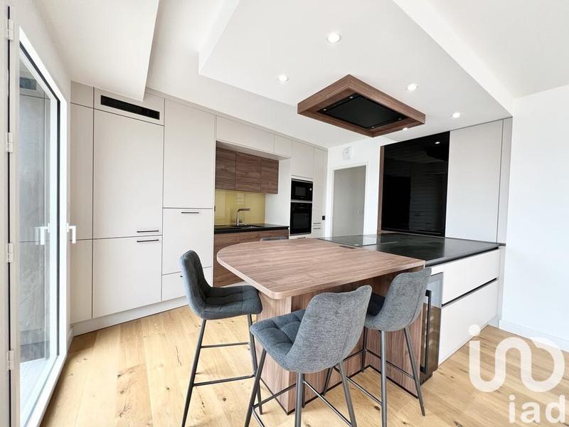 Appartement - 91 m² - 3 pièces