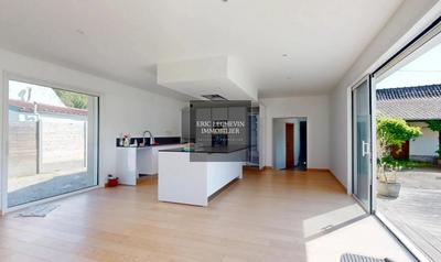 Maison - 156 m² - 8 pièces